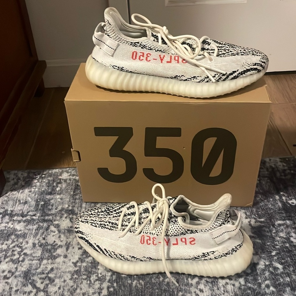 Yeezy 350 Boosts Zebra Size 11 Men